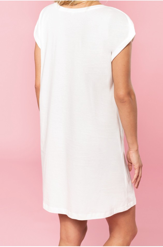 robe tee shirt blanche